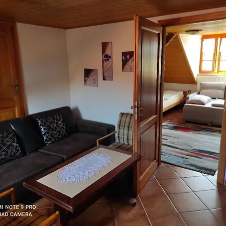 Pod Sribrnou Horou Apartment