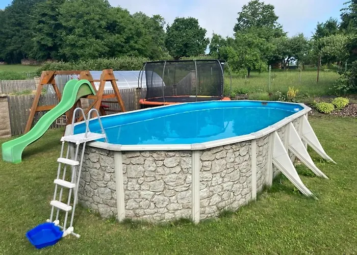 Pod Sribrnou Horou Apartment Lhenice